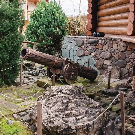 Kolyba Opryshkiv Hotel