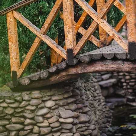 Kolyba Opryshkiv Отель