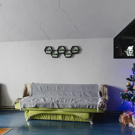 Kolyba Opryshkiv Hotel Nizhneye Selishche