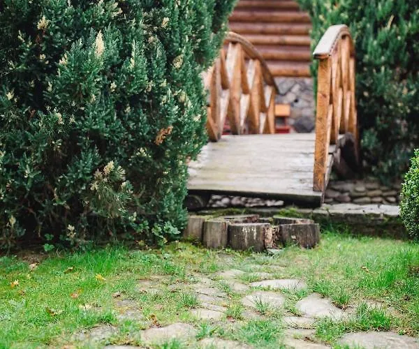 Kolyba Opryshkiv Otel *